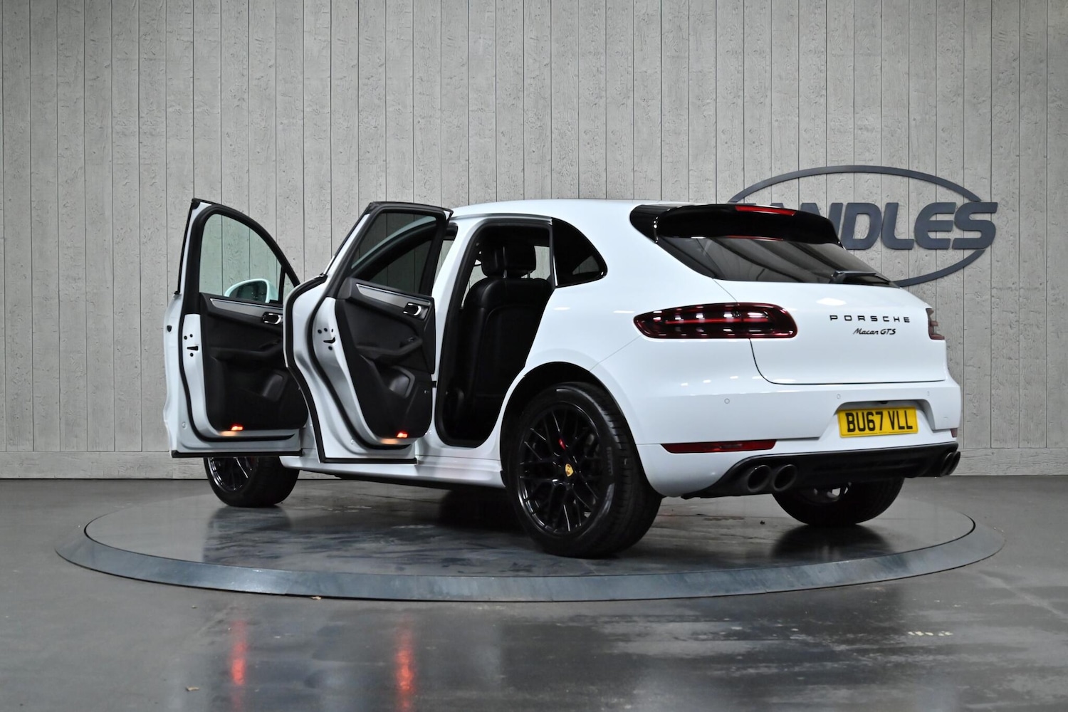 Used Porsche Macan 2017 for sale - 76913388: Photo 12