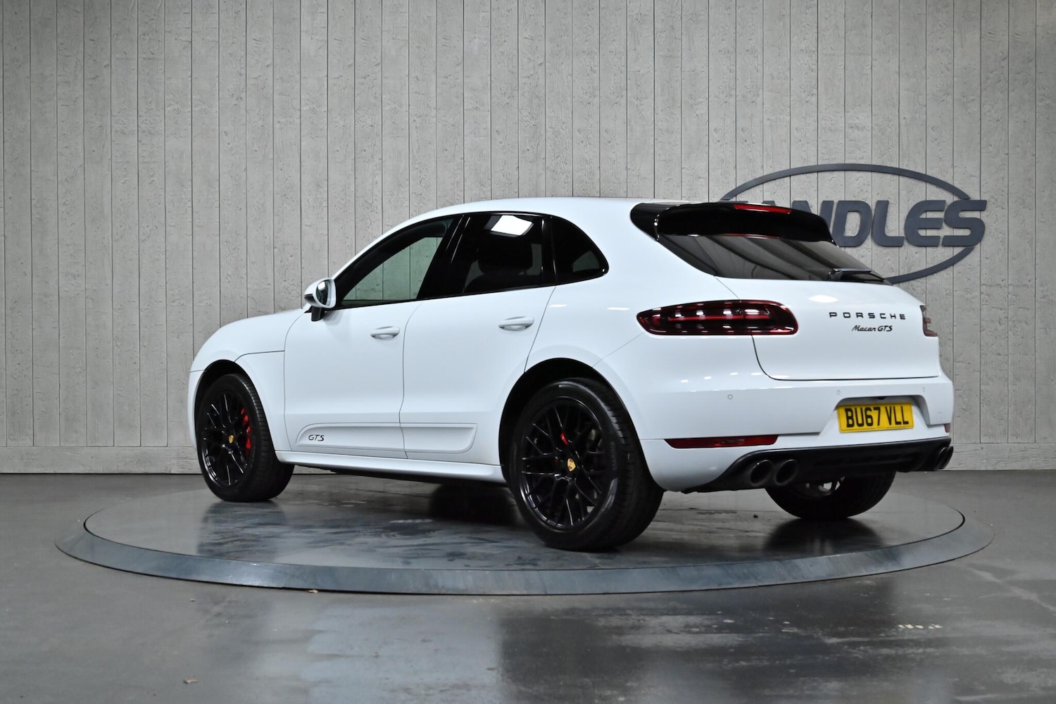 Used Porsche Macan 2017 for sale - 76913388: Photo 4