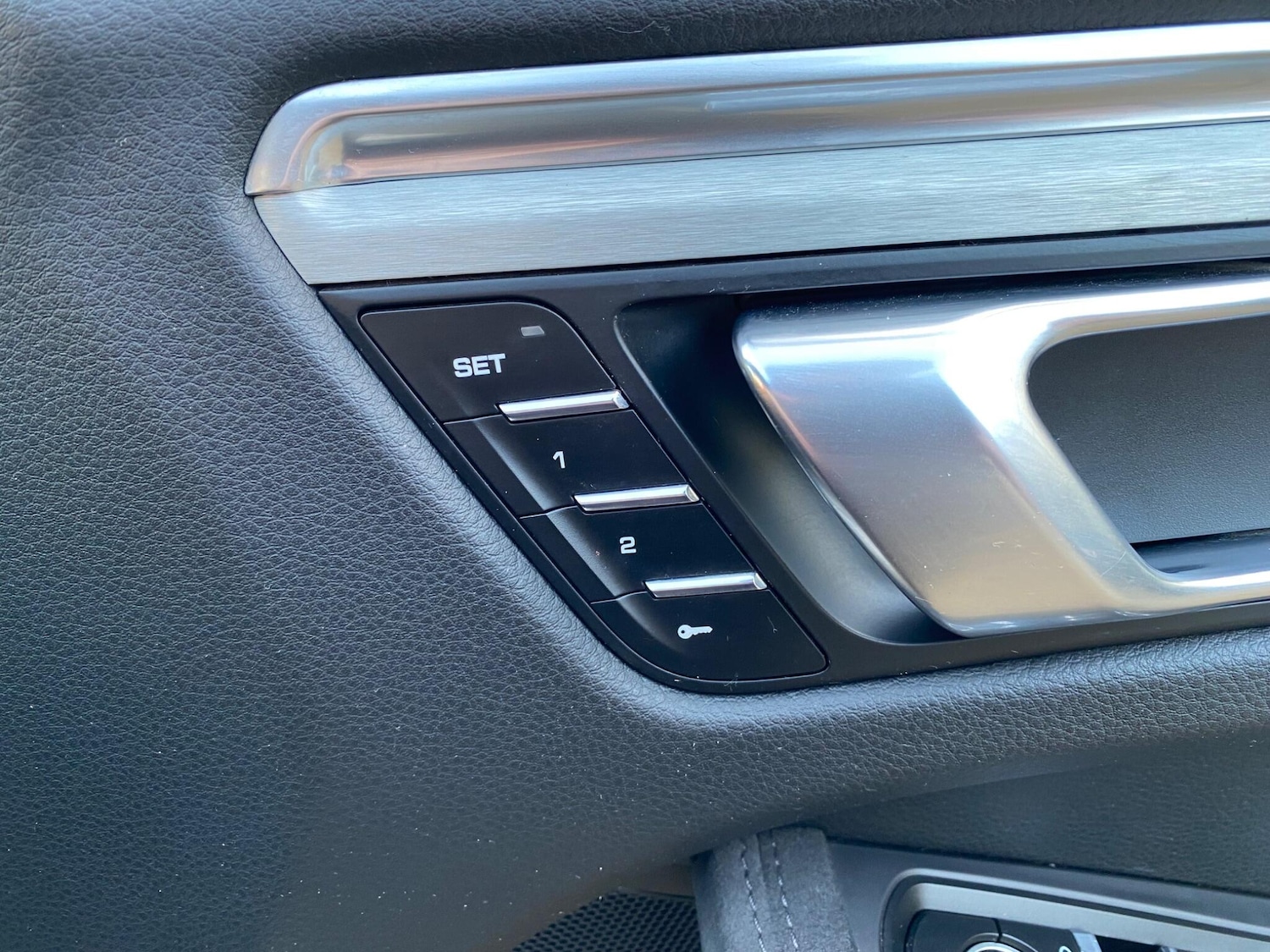 Used Porsche Macan 2017 for sale - 76913388: Photo 52