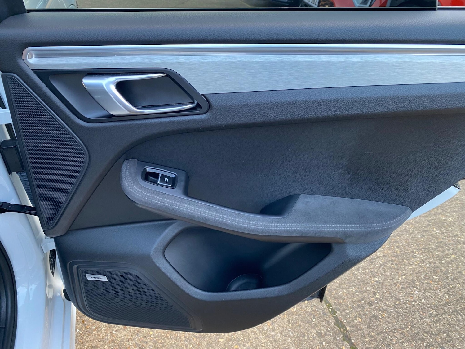 Used Porsche Macan 2017 for sale - 76913388: Photo 57