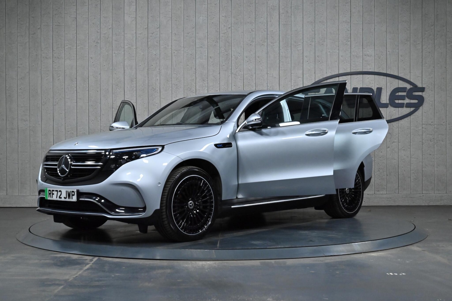 Used Mercedes-Benz EQC 2023 for sale - 77291088: Photo 16