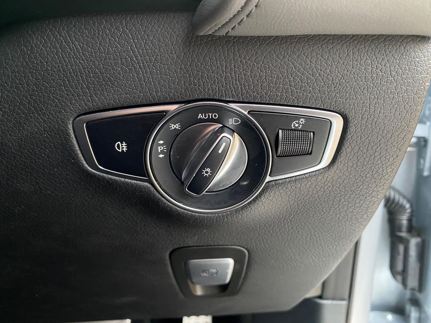 Used Mercedes-Benz EQC 2023 for sale - 77291088: Photo 51