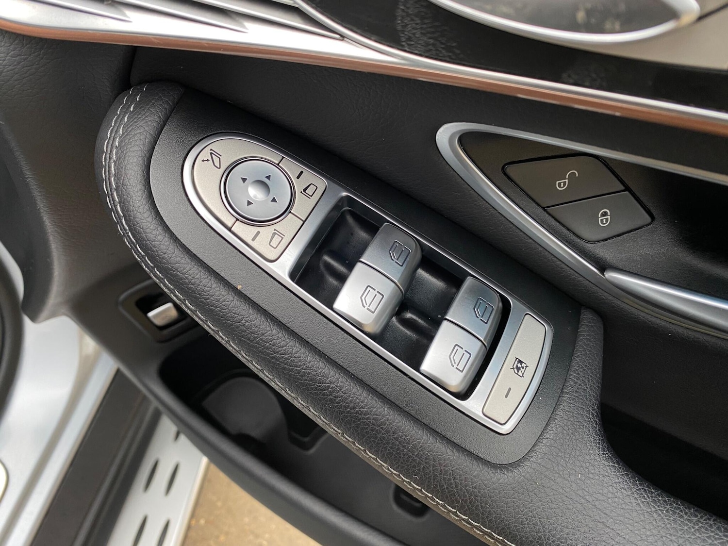 Used Mercedes-Benz EQC 2023 for sale - 77291088: Photo 52