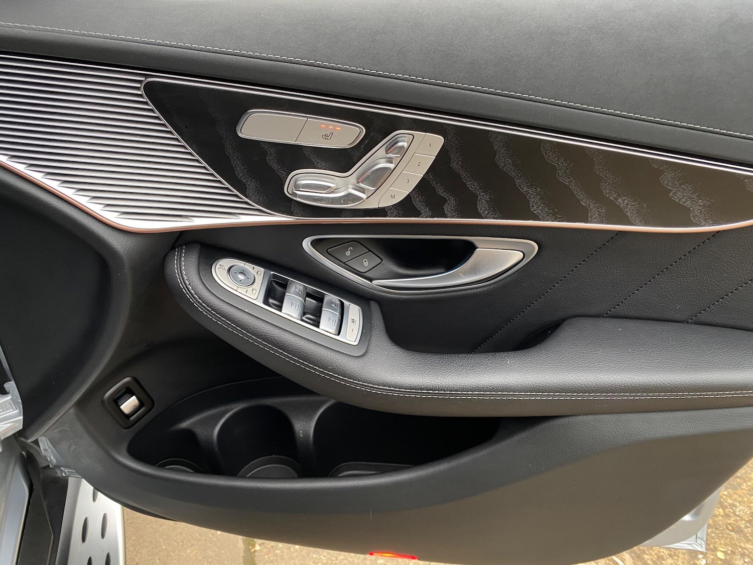 Used Mercedes-Benz EQC 2023 for sale - 77291088: Photo 54