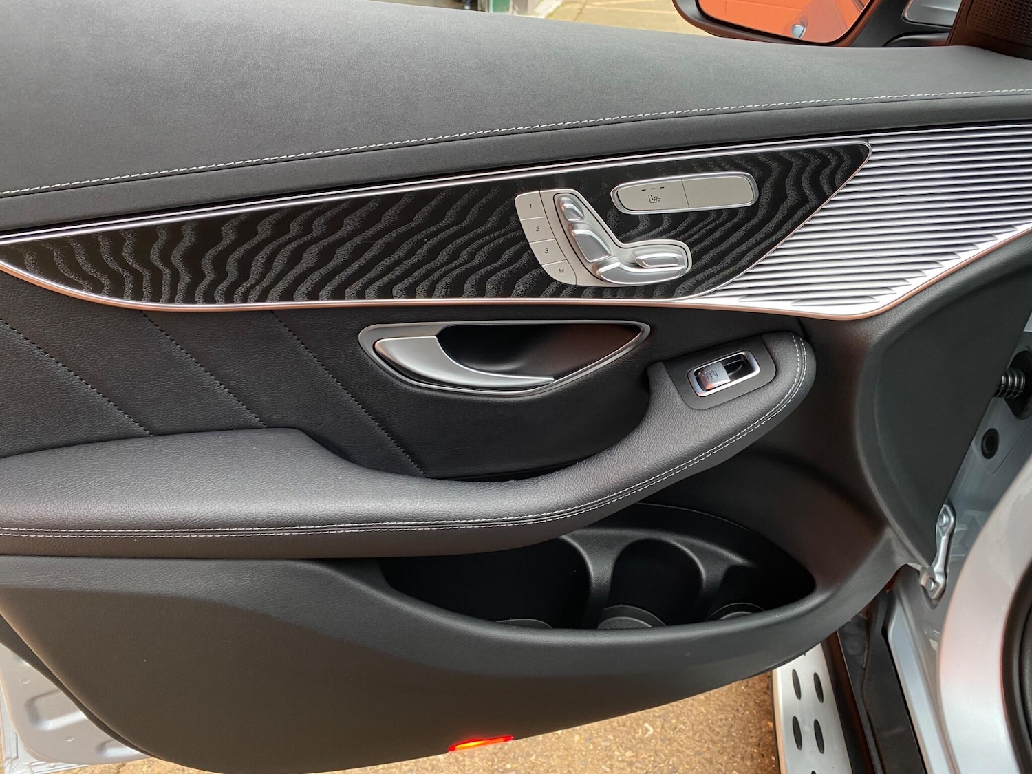 Used Mercedes-Benz EQC 2023 for sale - 77291088: Photo 55