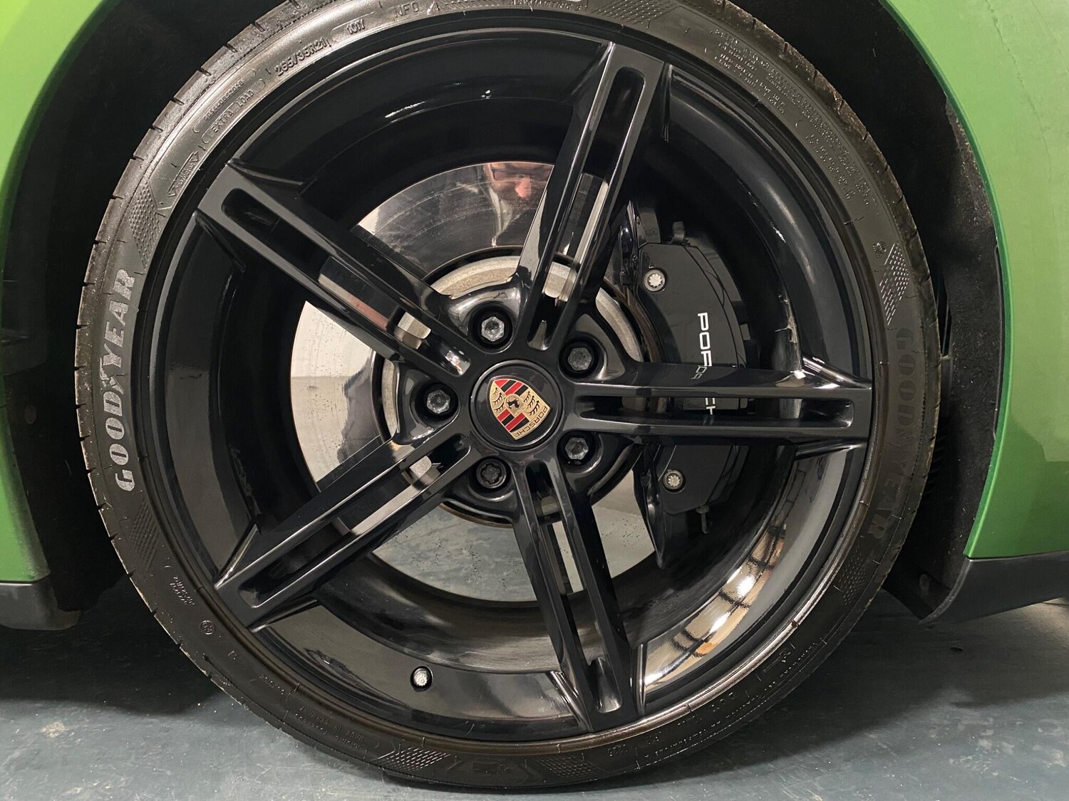 Used Porsche Taycan for sale - 77940602: Photo 20