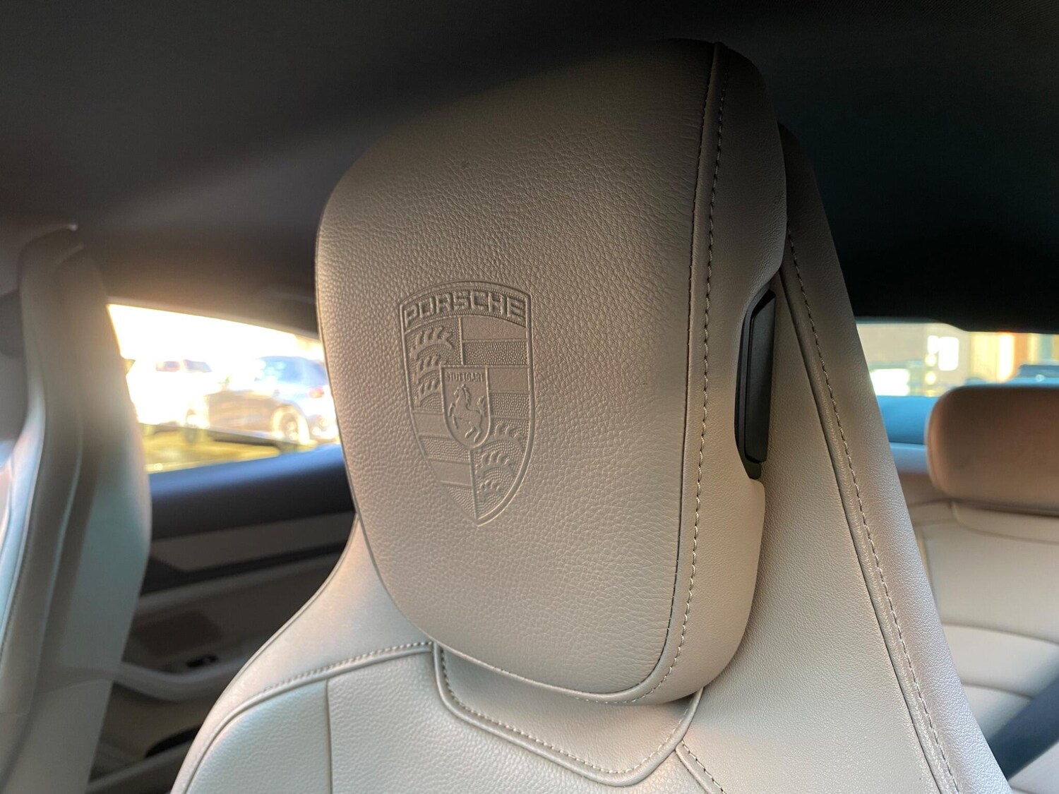 Used Porsche Taycan for sale - 77940602: Photo 28