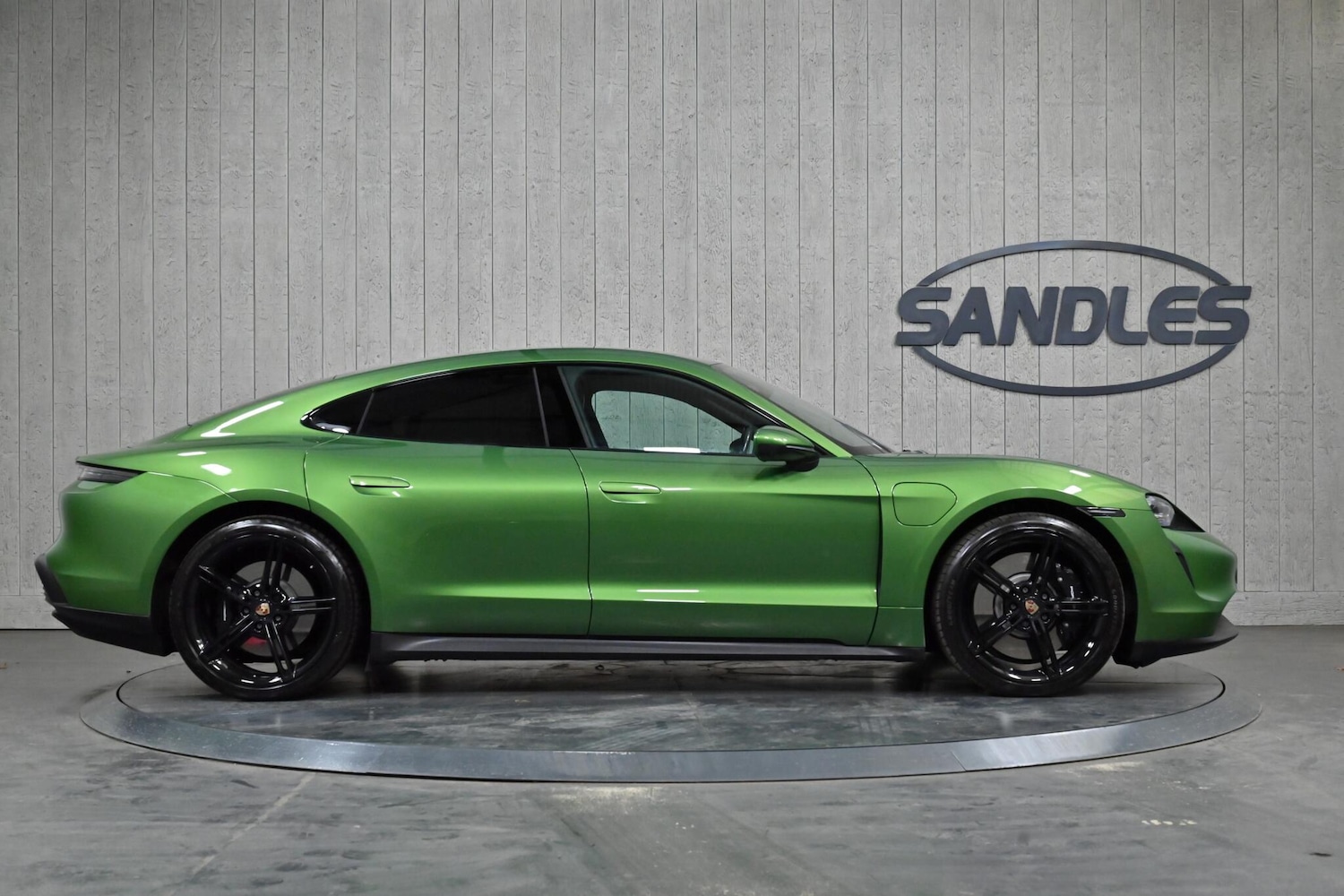 Used Porsche Taycan for sale - 77940602: Photo 3