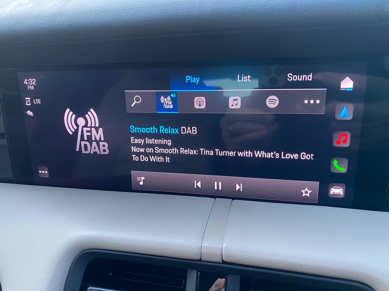 Used Porsche Taycan for sale - 77940602: Photo 34