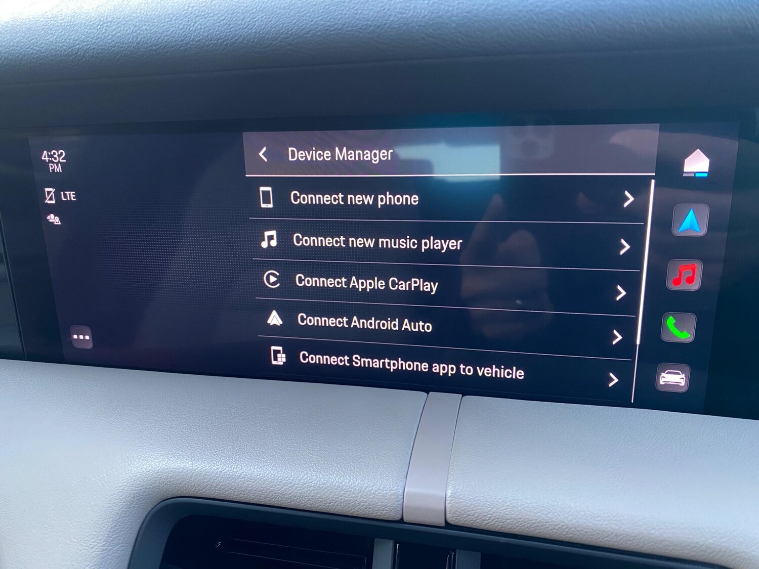 Used Porsche Taycan for sale - 77940602: Photo 35