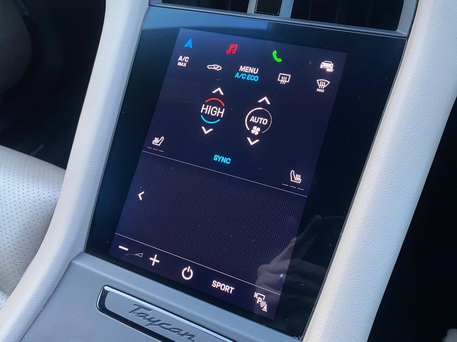 Used Porsche Taycan for sale - 77940602: Photo 39