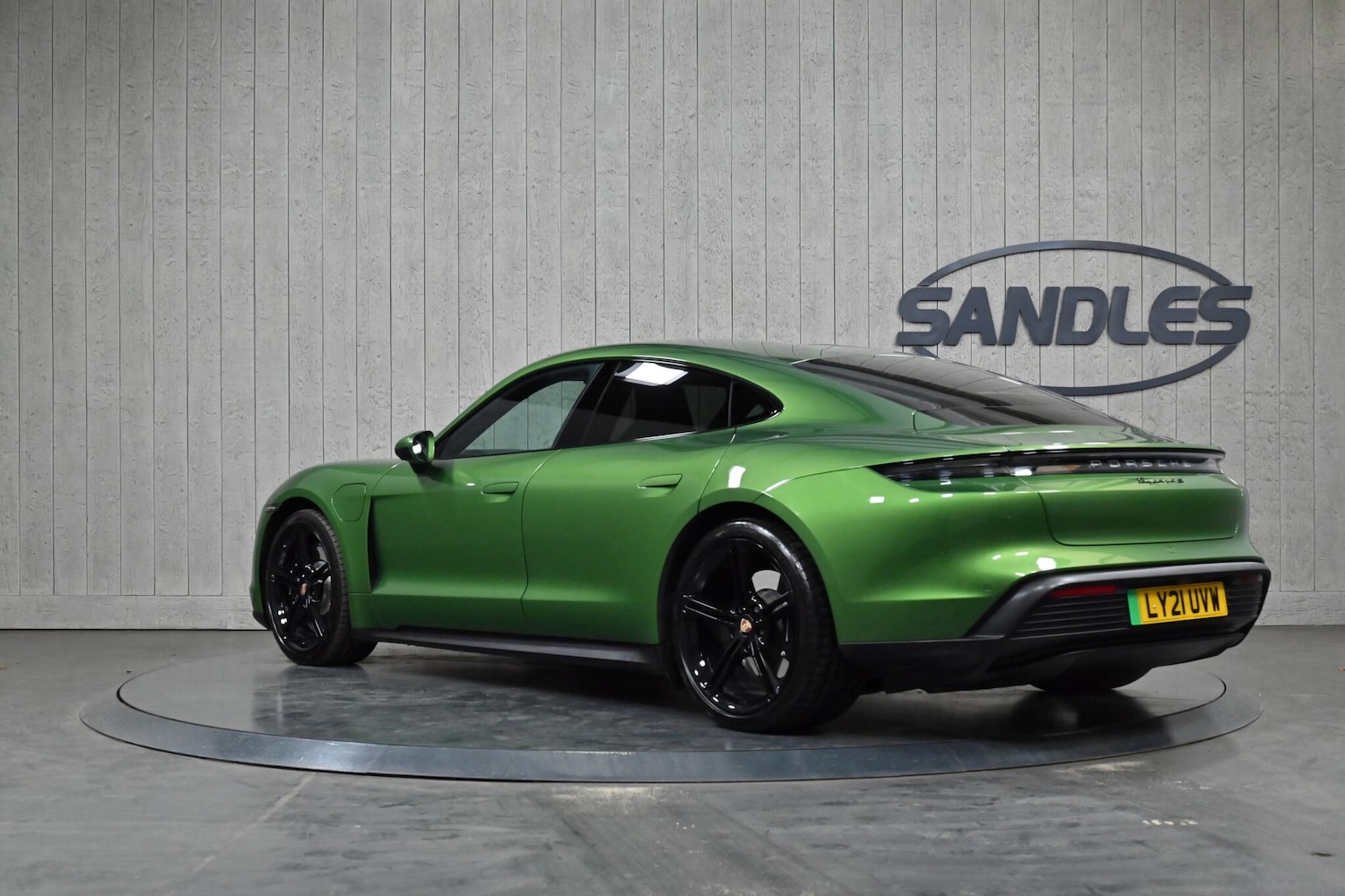 Used Porsche Taycan for sale - 77940602: Photo 4