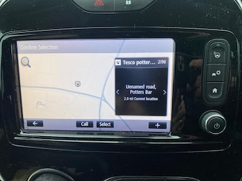 Used Renault Captur 2019 for sale - 77174539: Photo