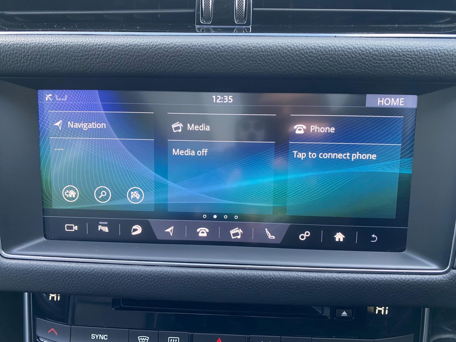 Used Jaguar XF 2019 for sale - 77440130: Photo 32