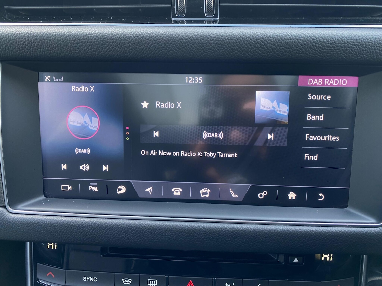 Used Jaguar XF 2019 for sale - 77440130: Photo 35