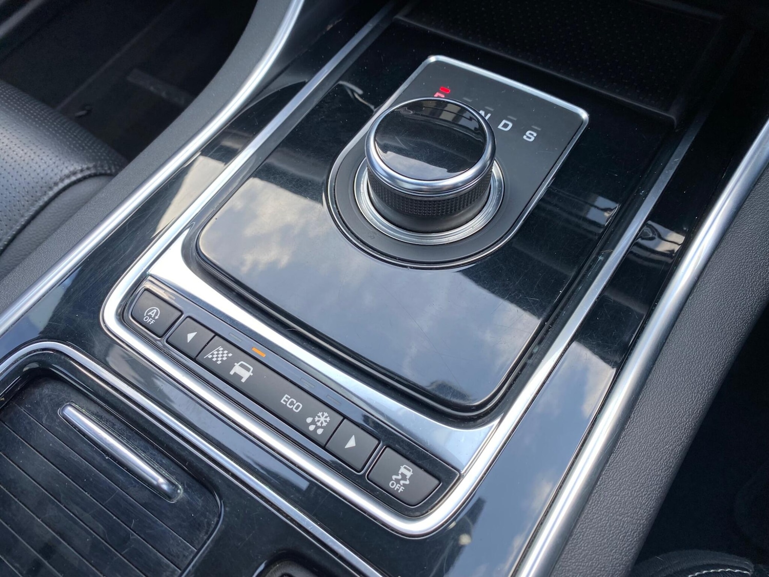 Used Jaguar XF 2019 for sale - 77440130: Photo 40