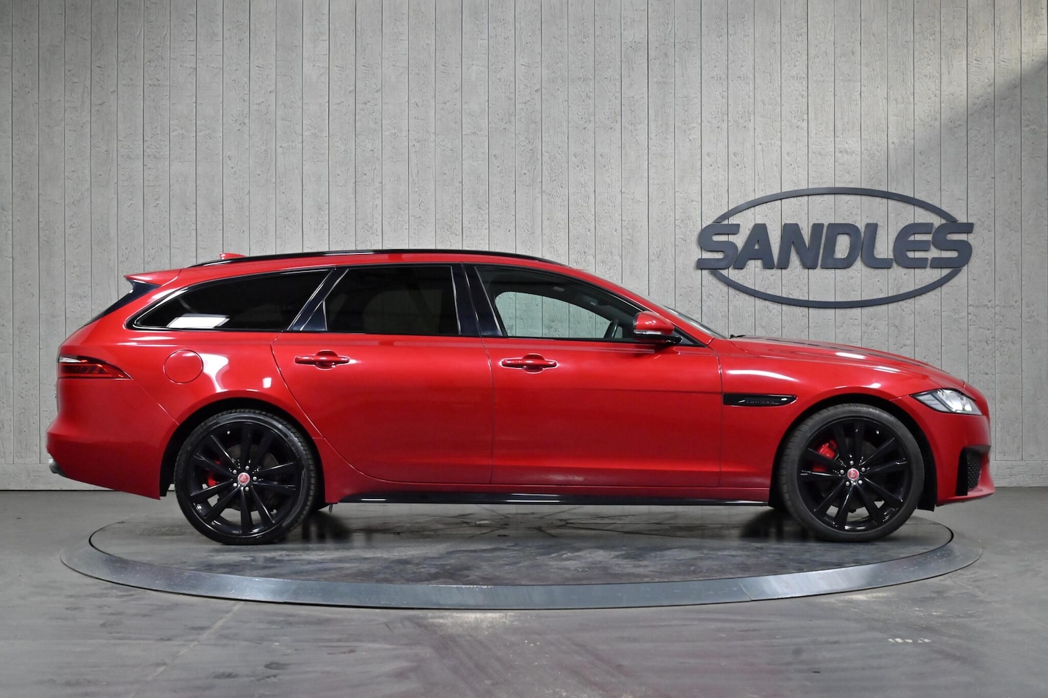 Used Jaguar XF 2019 for sale - 77440130: Photo 5