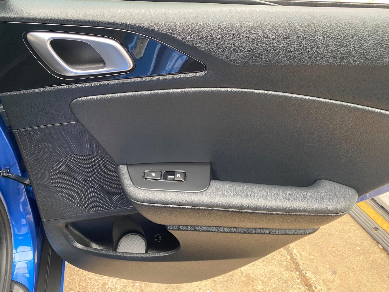 Used Kia XCeed 2023 for sale - 76032341: Photo 44