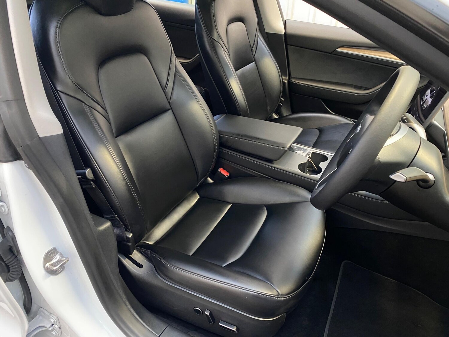 Used Tesla Model 3 2022 for sale - 77040721: Photo 26