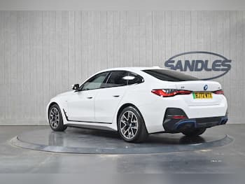 Used BMW i4 2022 for sale - 79449608: Photo