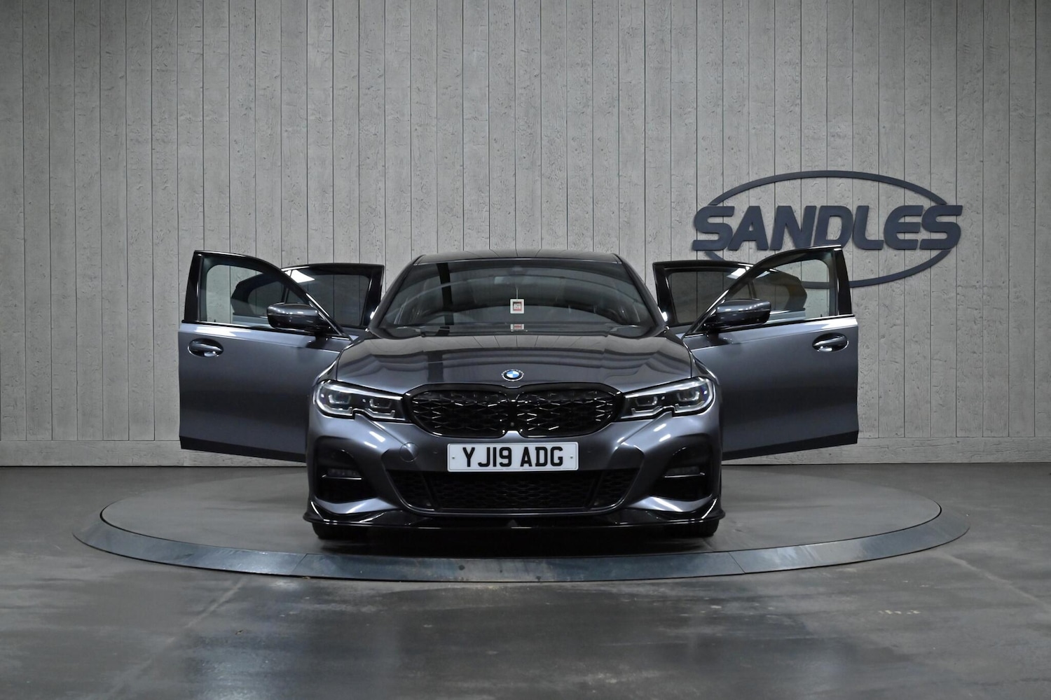 Used BMW 3 Series 2019 for sale - 77215047: Photo 10