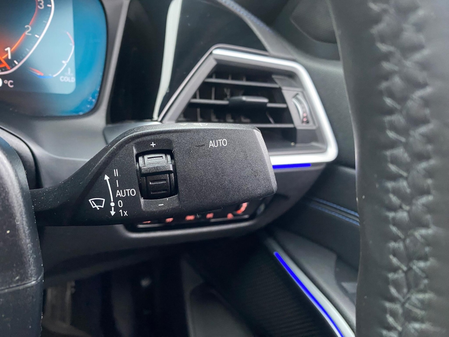 Used BMW 3 Series 2019 for sale - 77215047: Photo 42