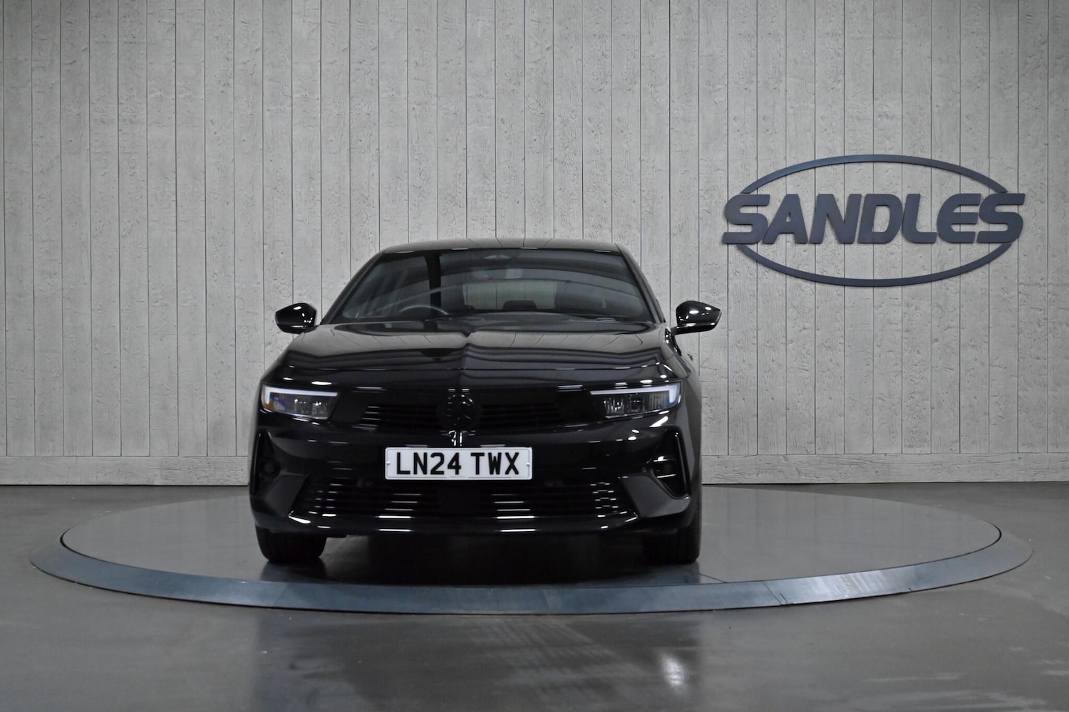 Used Vauxhall Astra 2024 for sale - 76388702: Photo 2