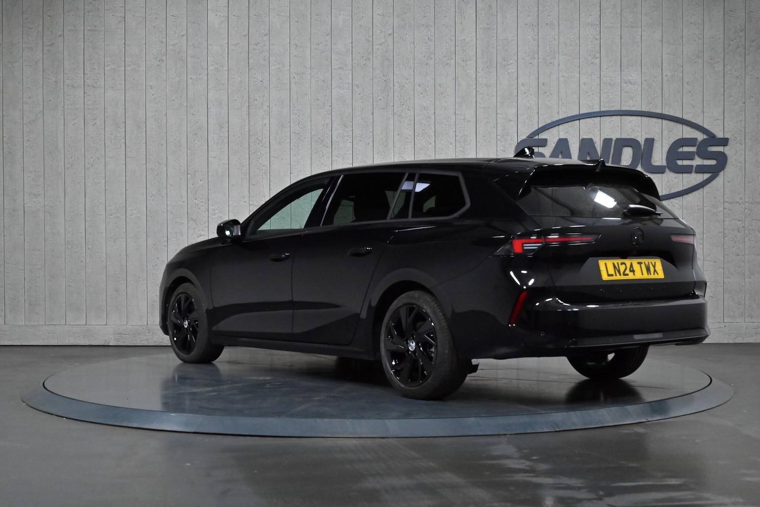 Used Vauxhall Astra 2024 for sale - 76388702: Photo 4