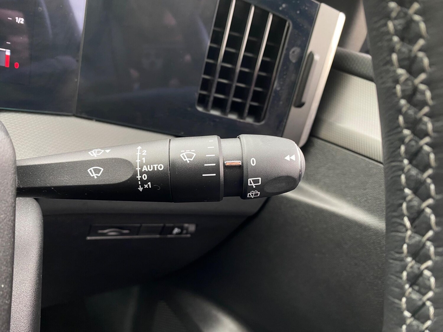 Used Vauxhall Astra 2024 for sale - 76388702: Photo 41