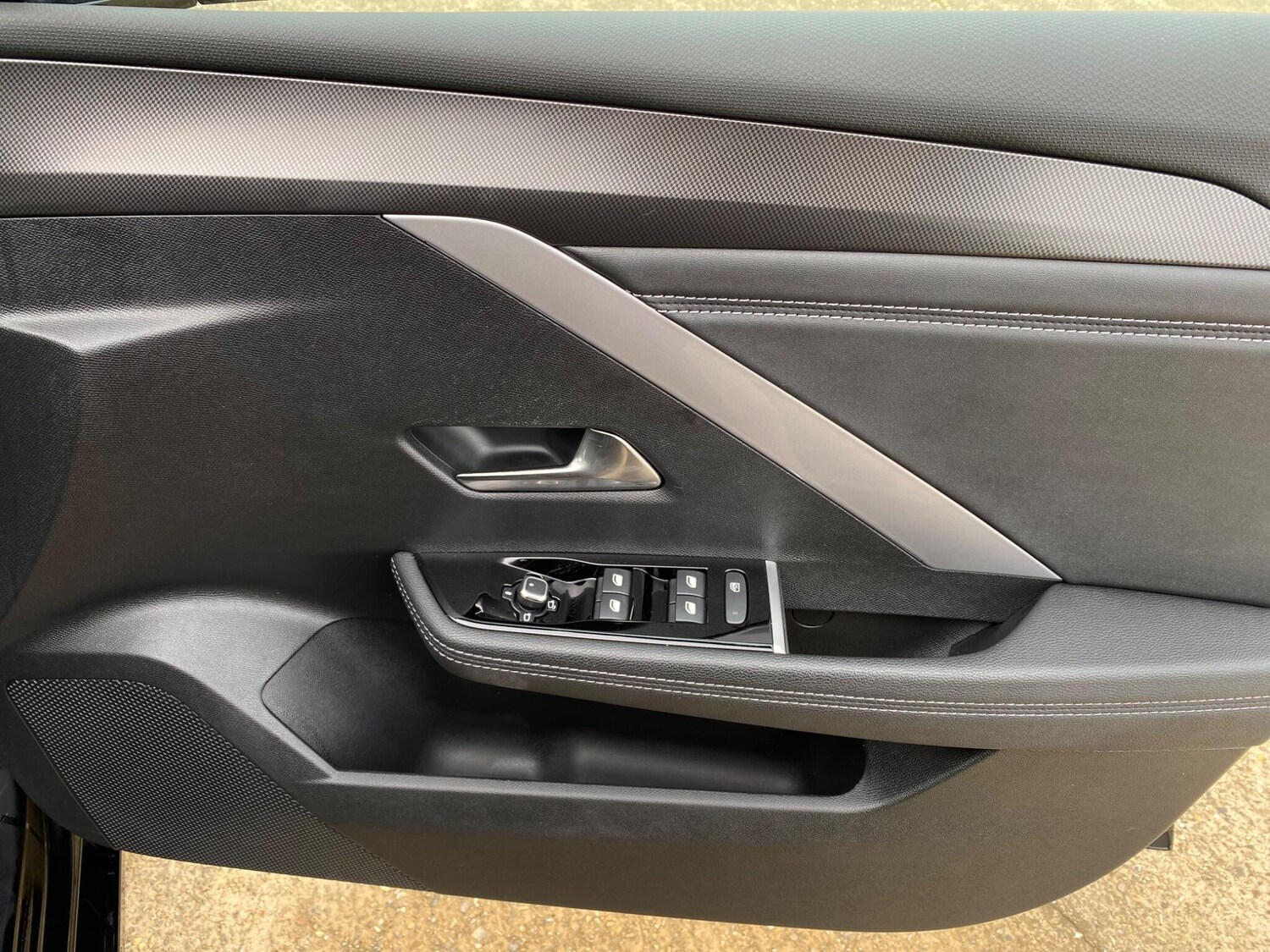 Used Vauxhall Astra 2024 for sale - 76388702: Photo 46