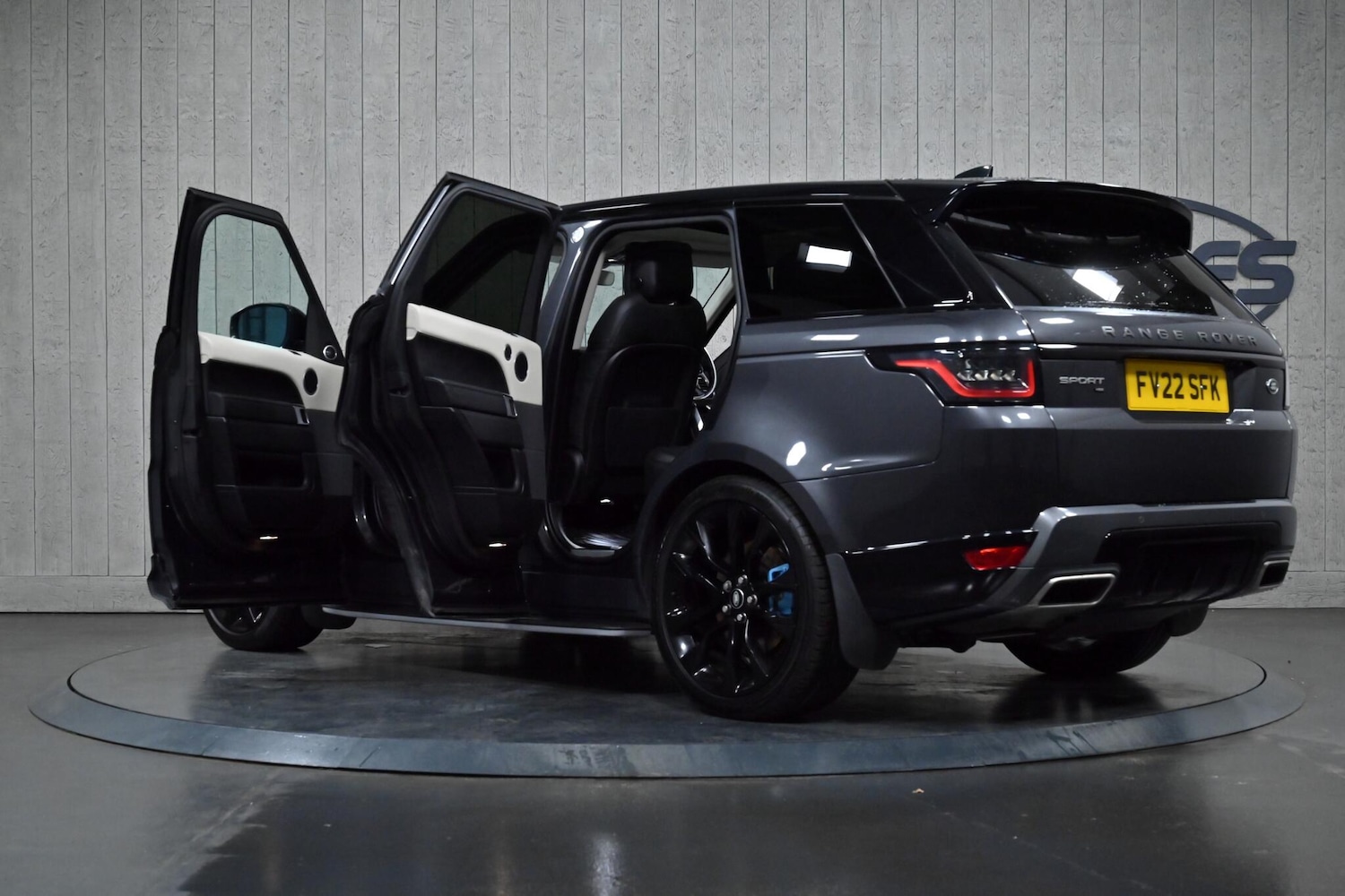 Used Land Rover Range Rover Sport 2022 for sale - 76585131: Photo 12