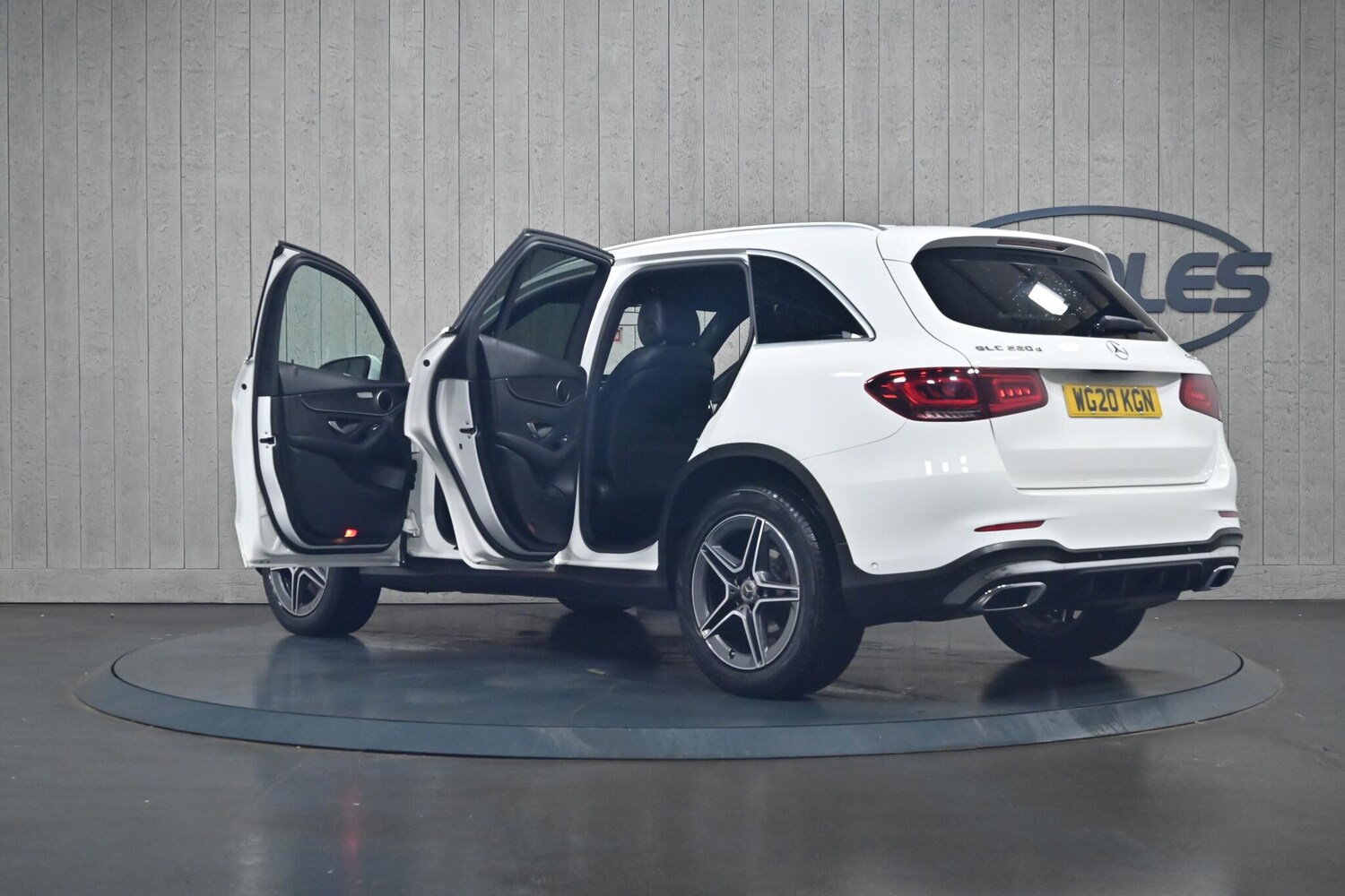 Used Mercedes-Benz GLC 2020 for sale - 76043290: Photo 11