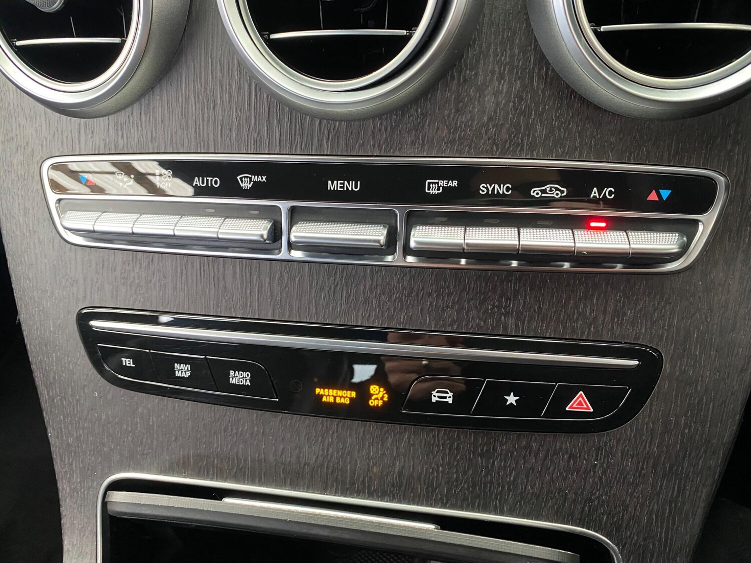 Used Mercedes-Benz GLC 2020 for sale - 76043290: Photo 39