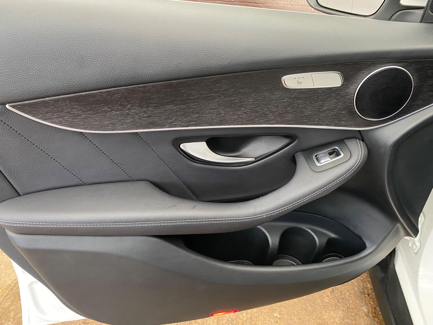 Used Mercedes-Benz GLC 2020 for sale - 76043290: Photo 53