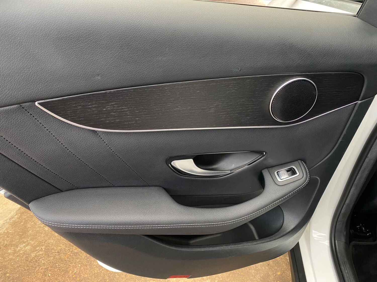 Used Mercedes-Benz GLC 2020 for sale - 76043290: Photo 54