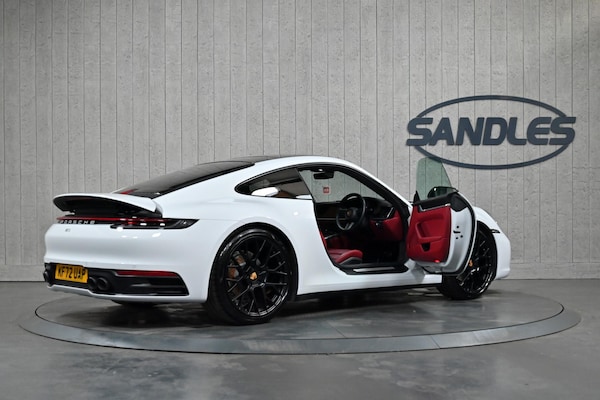 Used Porsche 911 2022 for sale - 74522032: Photo 14