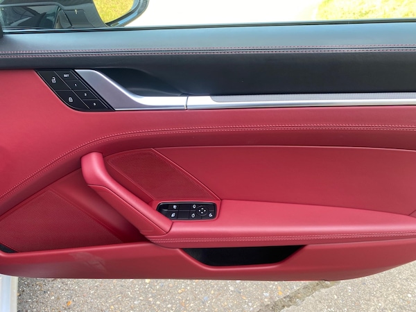 Used Porsche 911 2022 for sale - 74522032: Photo 52