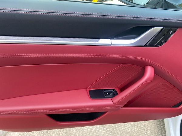 Used Porsche 911 2022 for sale - 74522032: Photo 53
