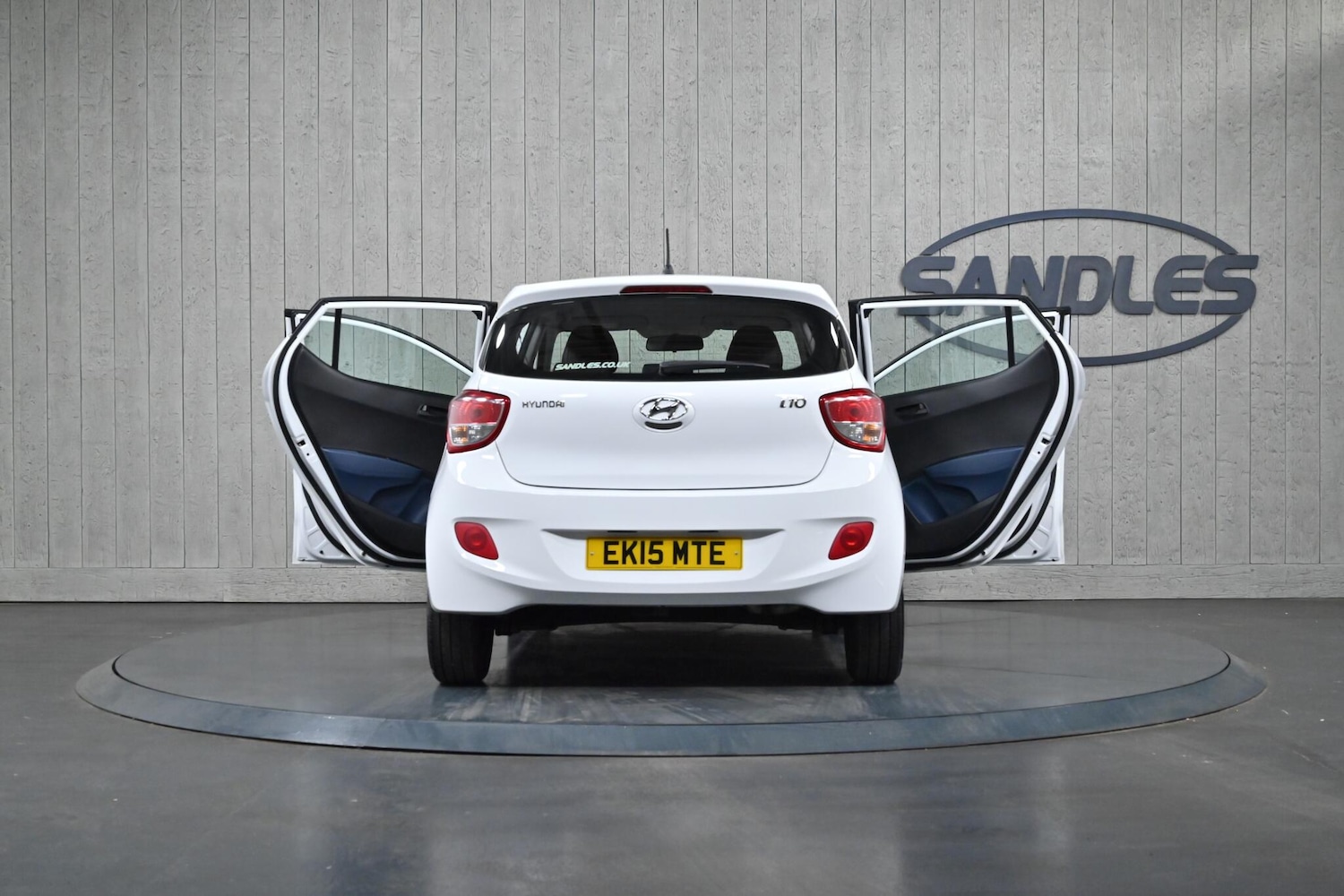 Used Hyundai i10 2015 for sale - 75696824: Photo 12