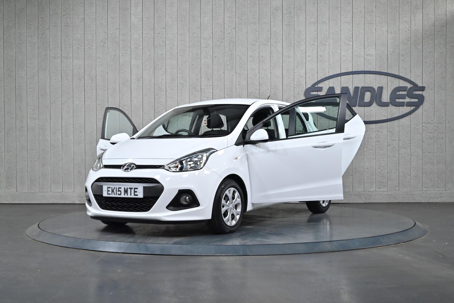 Used Hyundai i10 2015 for sale - 75696824: Photo 14