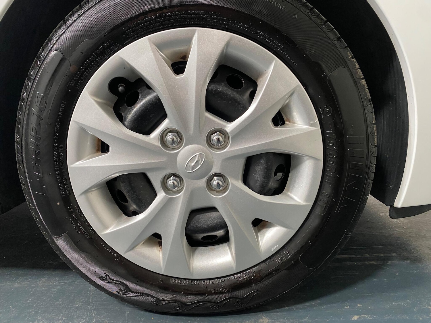 Used Hyundai i10 2015 for sale - 75696824: Photo 20