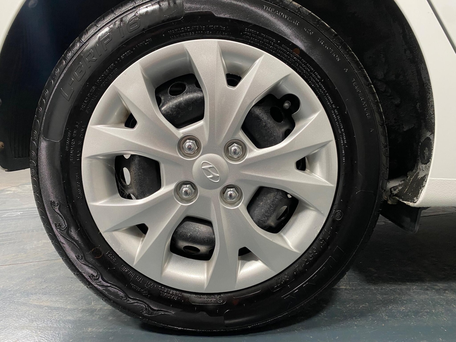 Used Hyundai i10 2015 for sale - 75696824: Photo 21