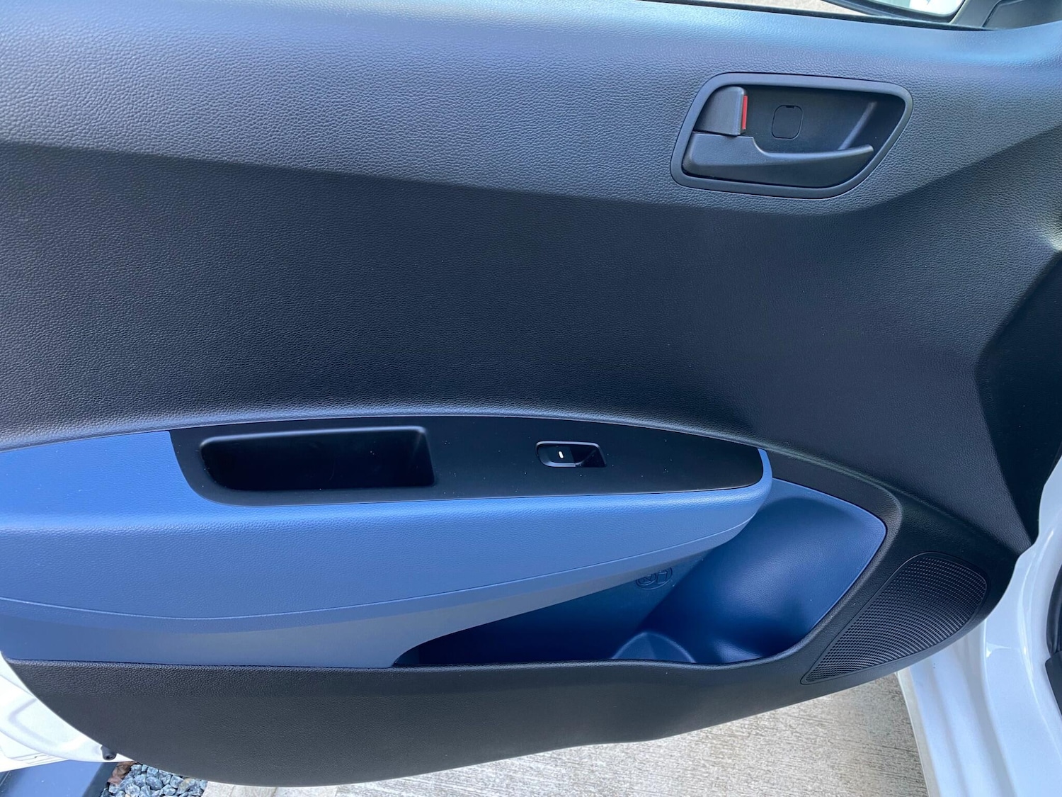 Used Hyundai i10 2015 for sale - 75696824: Photo 44