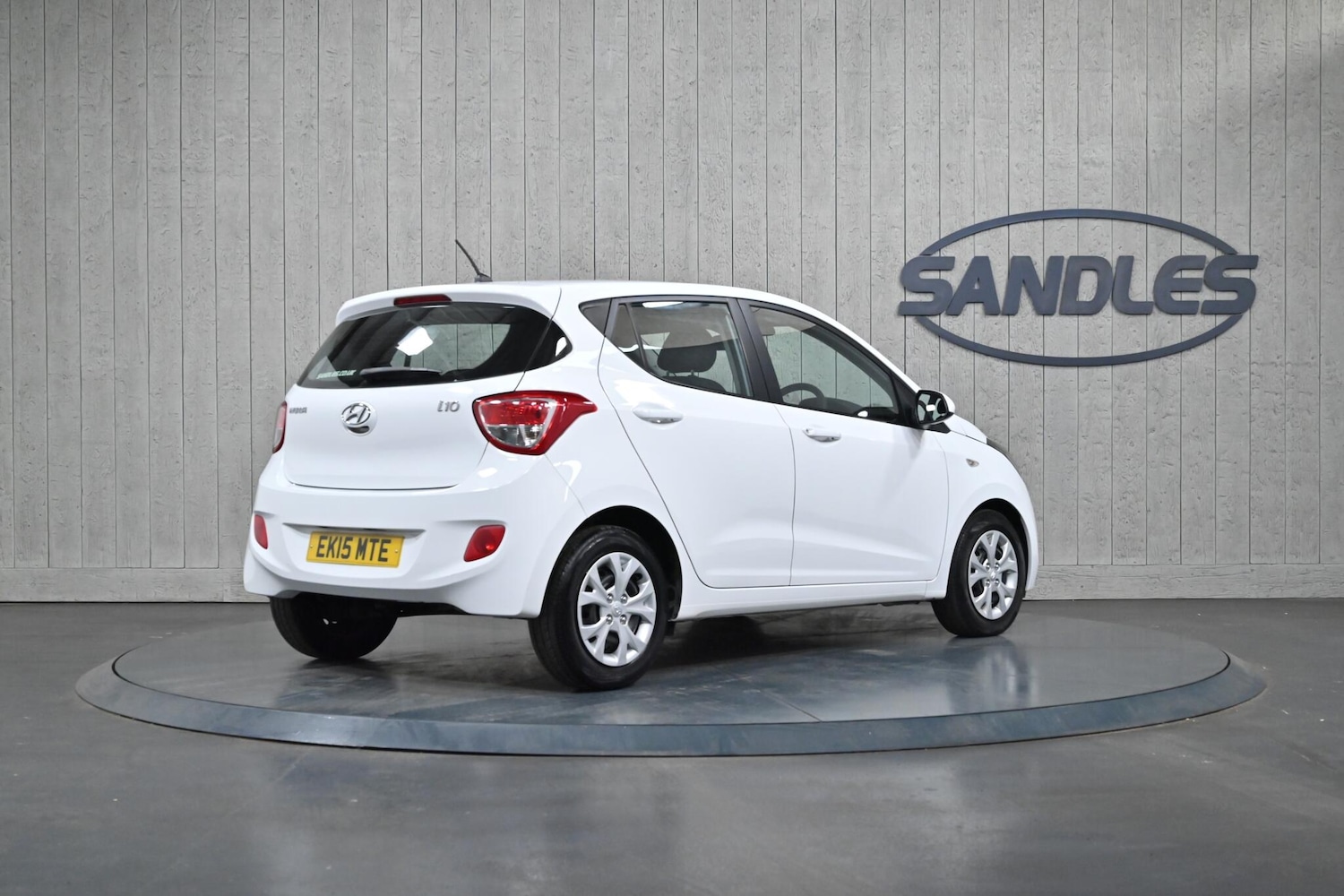 Used Hyundai i10 2015 for sale - 75696824: Photo 6