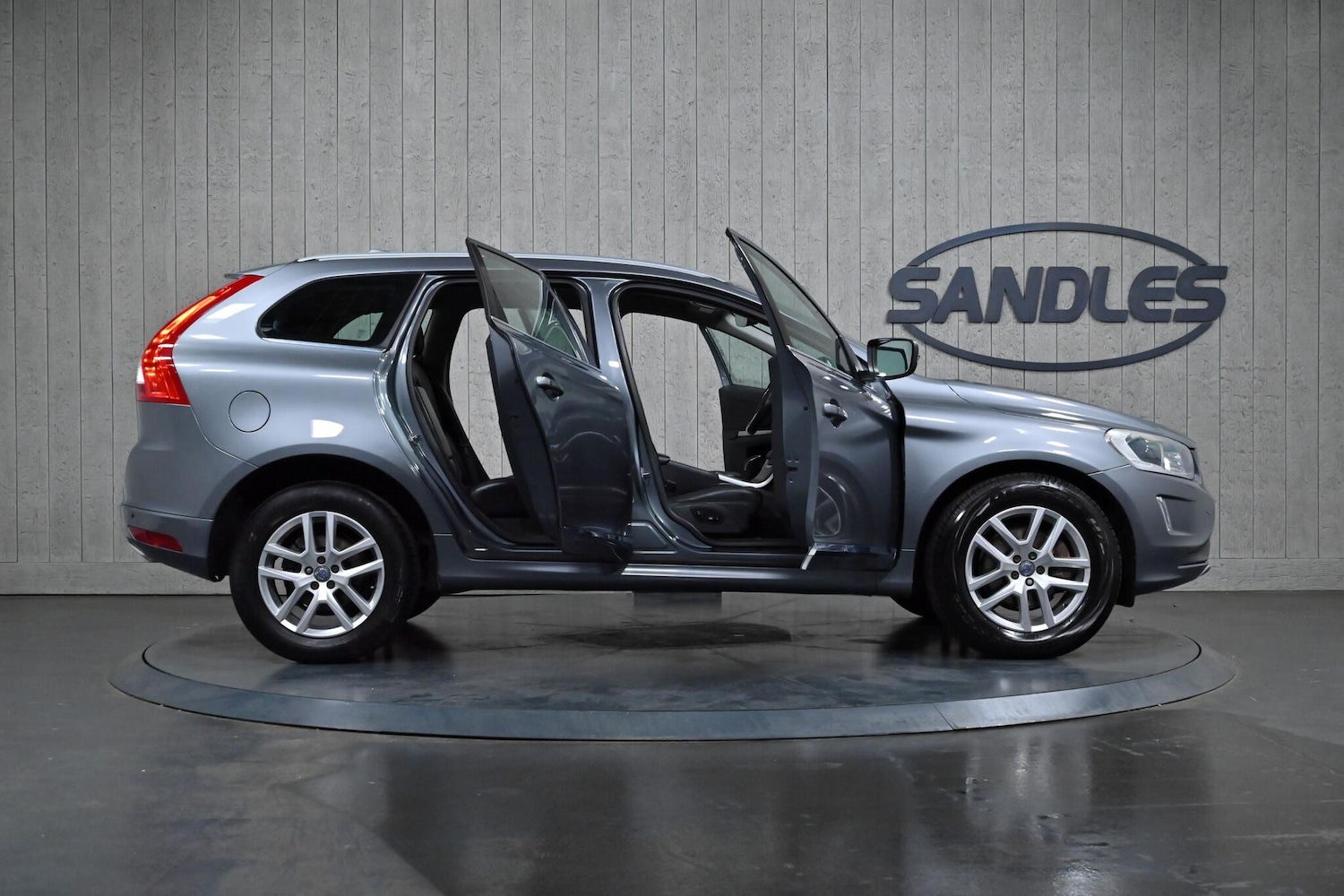Used Volvo XC60 2016 for sale - 76336809: Photo 10