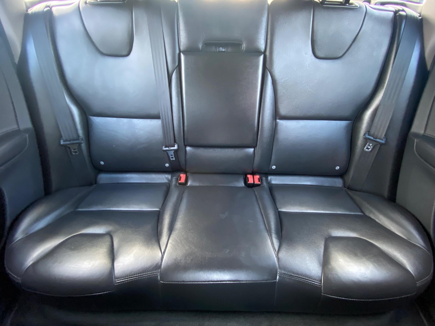 Used Volvo XC60 2016 for sale - 76336809: Photo 29