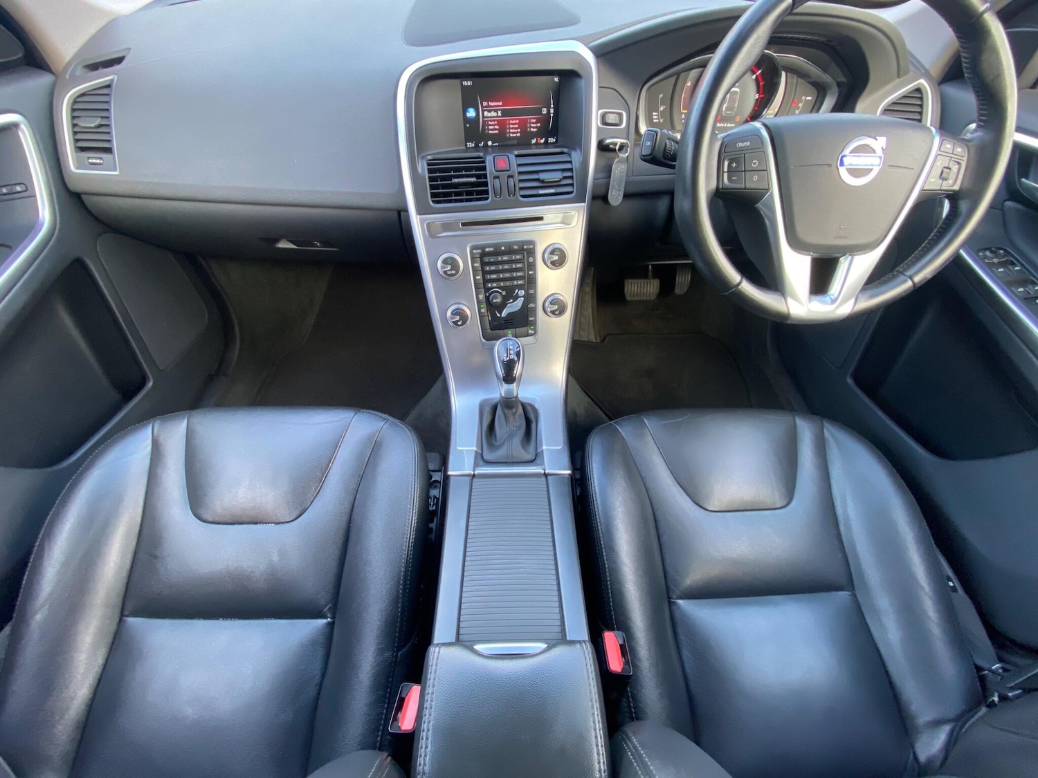 Used Volvo XC60 2016 for sale - 76336809: Photo 30