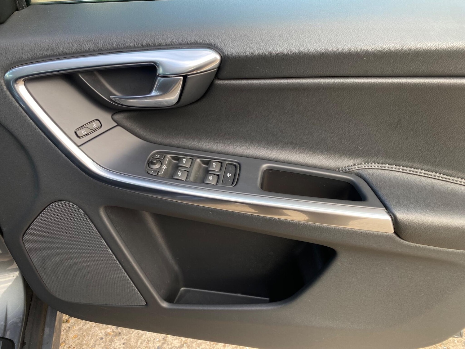 Used Volvo XC60 2016 for sale - 76336809: Photo 49