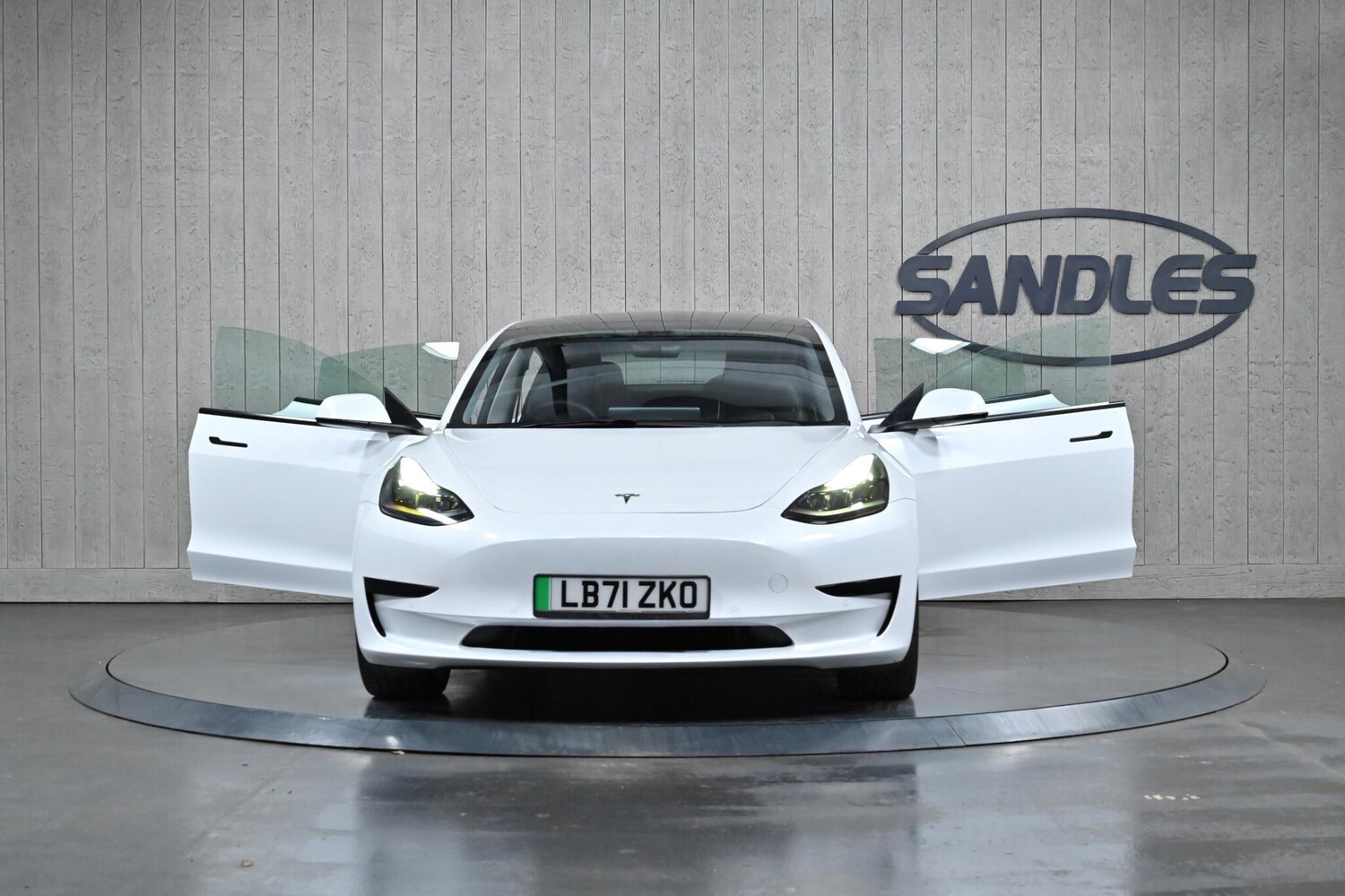 Used Tesla Model 3 2021 for sale - 76850023: Photo 10