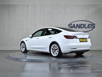 Used Tesla Model 3 2021 for sale - 76850023: Photo